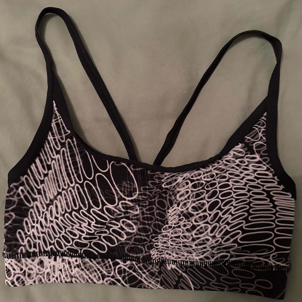 sports bra